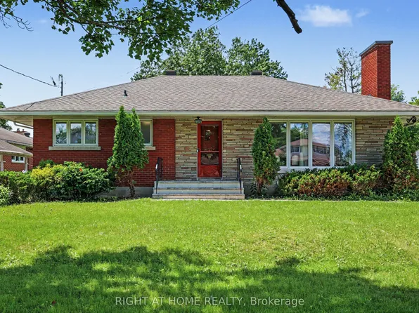 1640 Fisher Ave, Ottawa, ON K2C 1X6