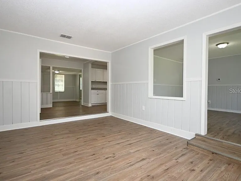 36921 Church Ave — Photo 5