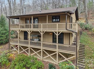 71 N Setsi Ln, Brevard, NC 28712