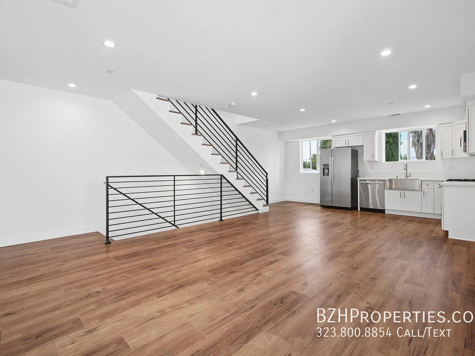 Brand-New Contemporary Living in Prime North Hollywood! — Photo 4