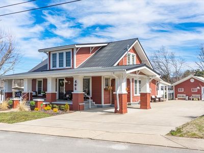 402 Montgomery St, Cowan, TN, 37318