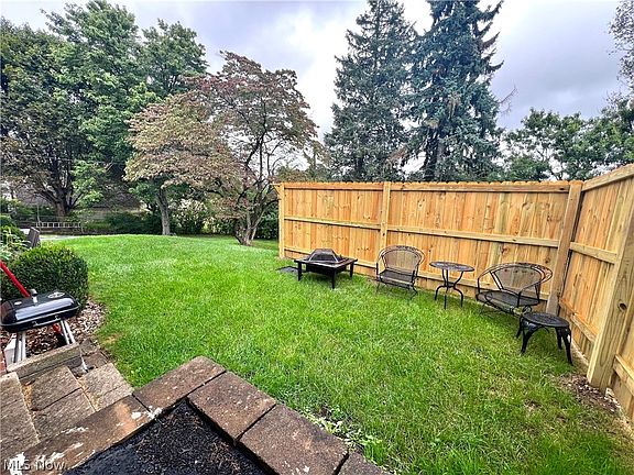 3rd image of 2520 Clarendon Ave NW
