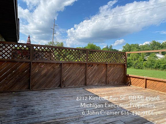 5th image of 4212 Kimball Ave SE