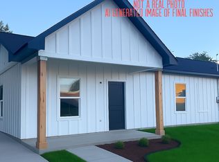 1217 Main St #A, Anahuac, TX 77514