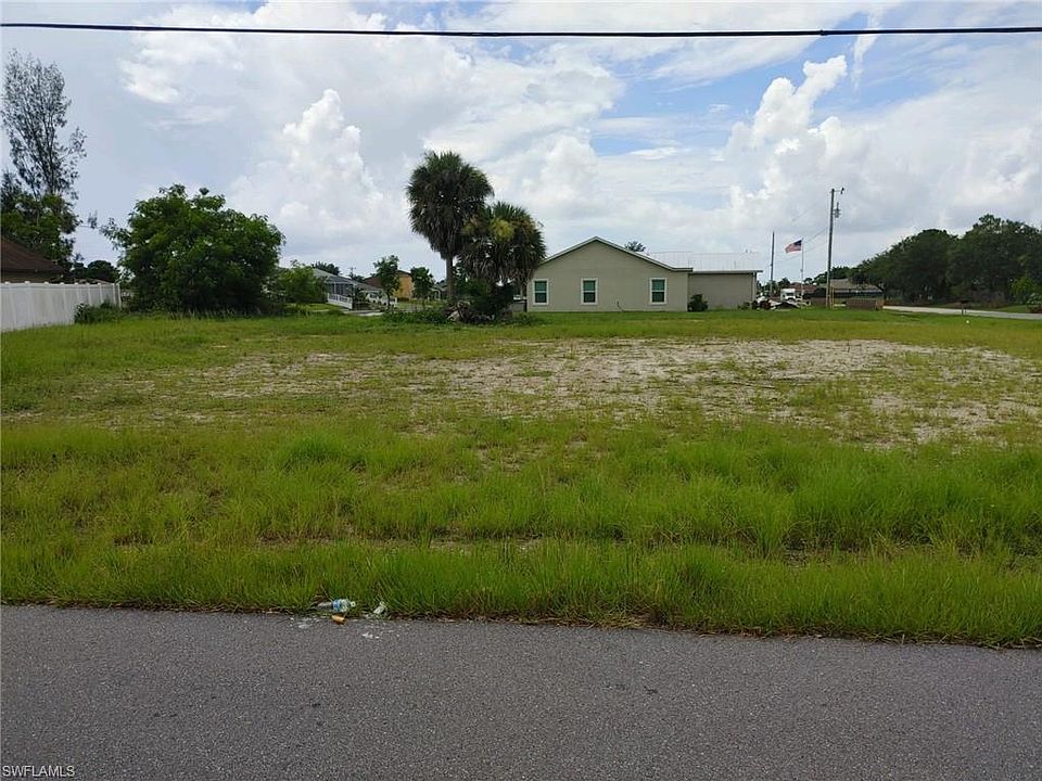 1st image of 1516 SW 32nd Ter