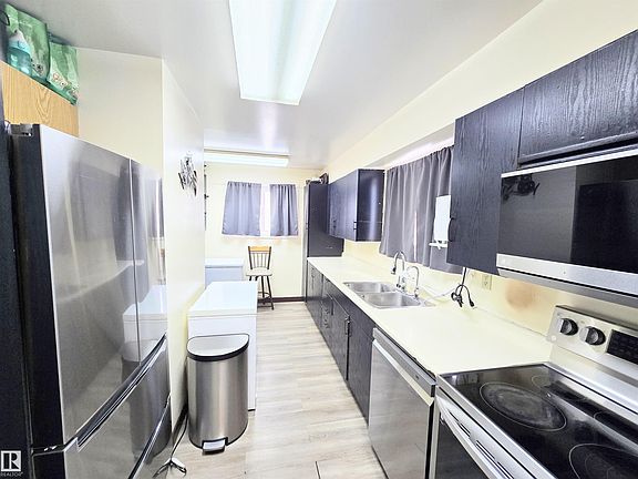 3rd image of 4403 Riverbend Rd NW #2