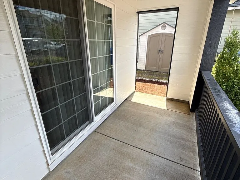 5512 Murray St SE — Photo 3
