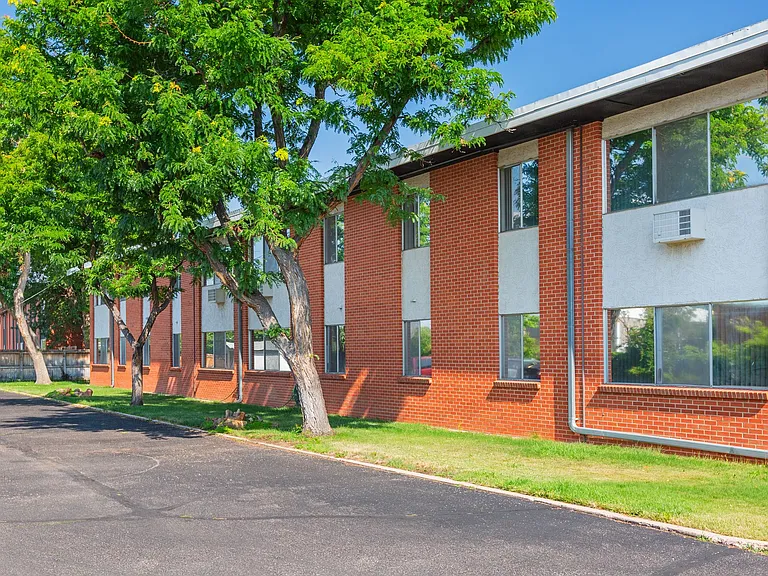Bunnell Apartments — Photo 11