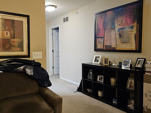 3rd image of 7422 Lacy Dr #9