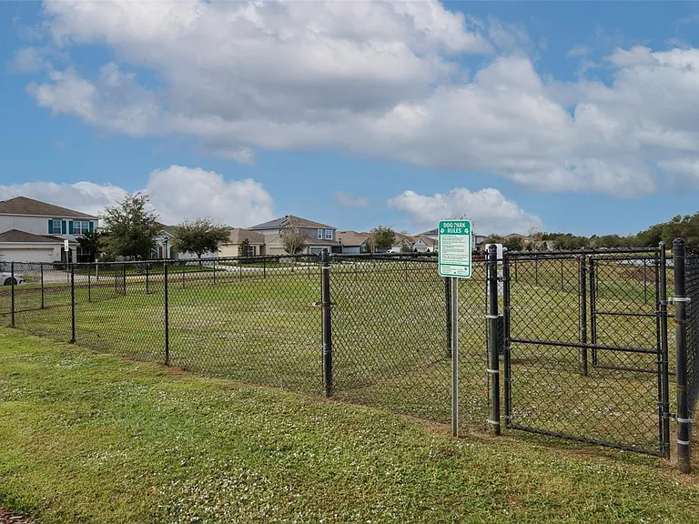 51100 Fiddlewood Way — Photo 11