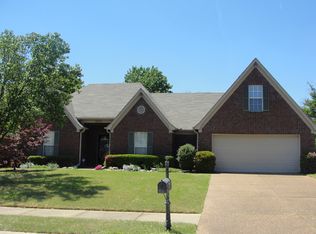 9075 Champlain Dr, Olive Branch, MS 38654