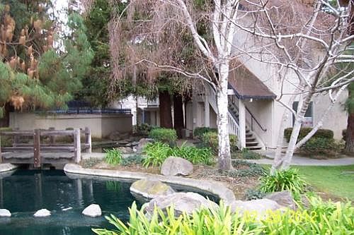 2nd image of 1052 Summermist Ct