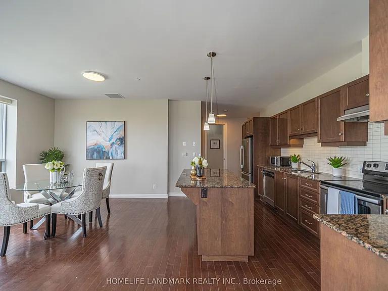223 Erb St W #501 — Photo 14