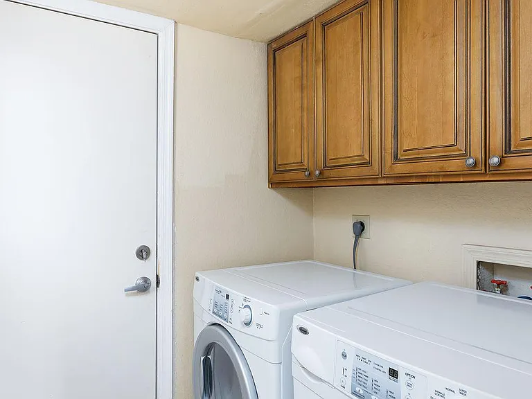 6073 E Beck Ln — Photo 26