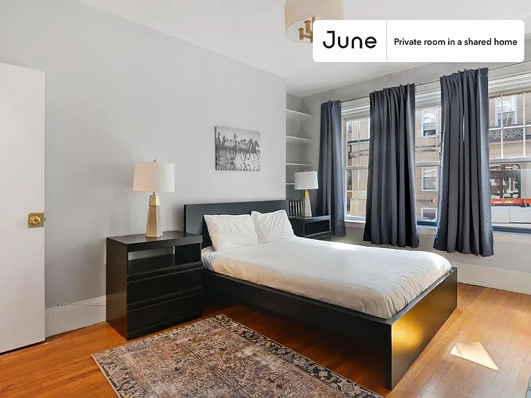 16 Royce Rd #E — Photo 1
