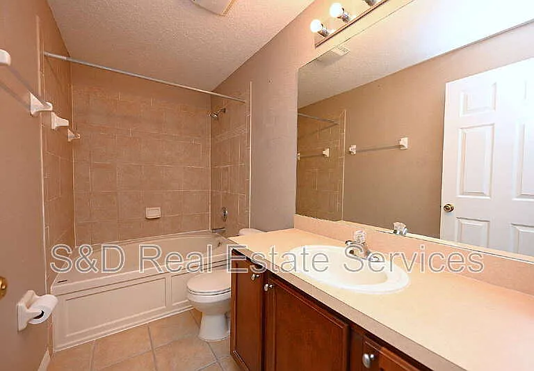 5360 River Rock Rd — Photo 29