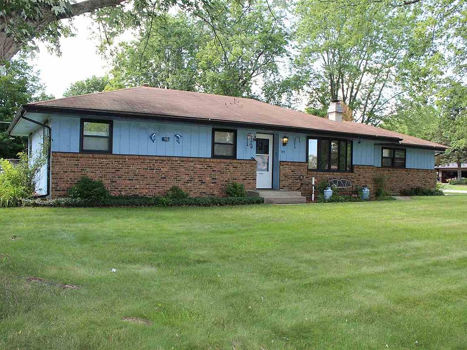 1st image of 903 Hollybrook Dr