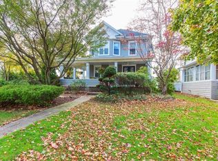 52 Court St, Freehold, NJ 07728