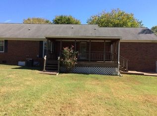 1030 Cliff White Rd, Columbia, TN 38401
