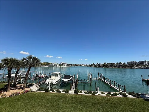 10067 Gulf Blvd Photo 1
