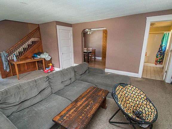 5th image of 1433 E 289th St