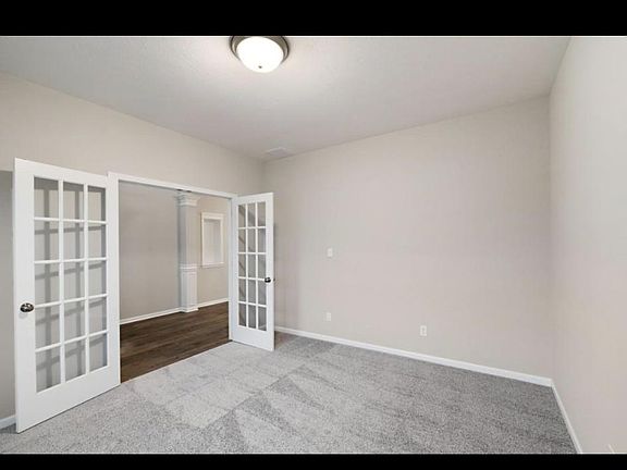 5th image of 12412 Ontario Pl