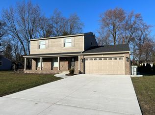 2790 Lanergan Dr, Troy, MI