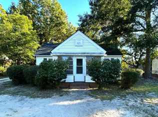 16 Wilson St, Sumter, SC 29150