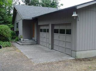 7960 Alderbrook Rd, Tillamook, OR 97141