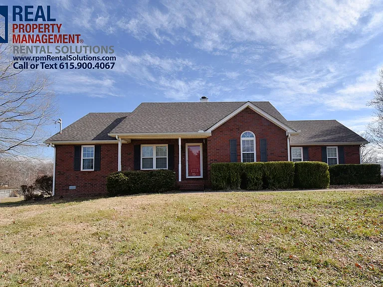 118 Casper Ct — Photo 1