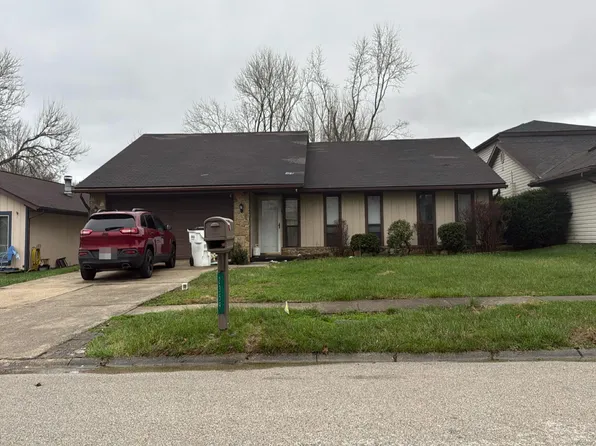 2359 E Clayton Dr, Terre Haute, IN 47802