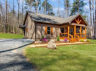 567 Tyler Dr, Talking Rock, GA 30175