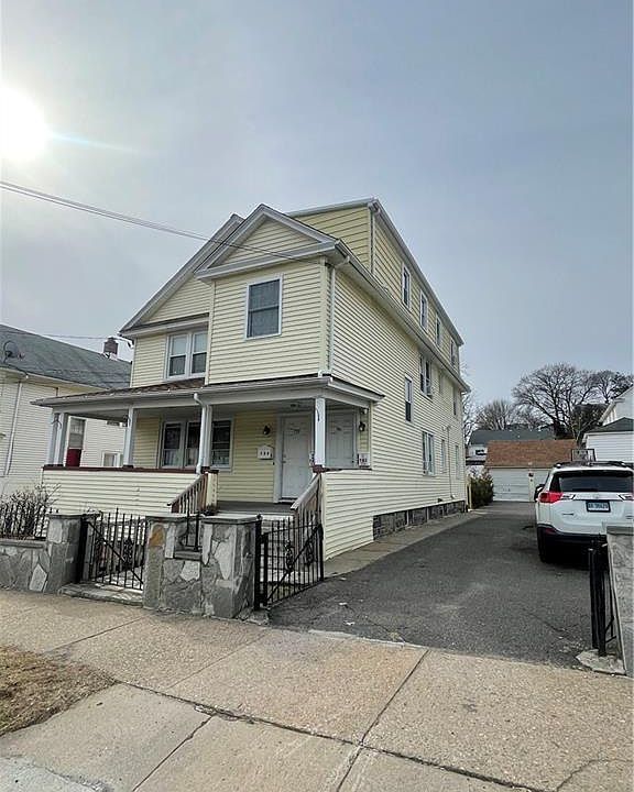 739 Lindley St, Bridgeport, CT 06606 | MLS #170623622 | Zillow