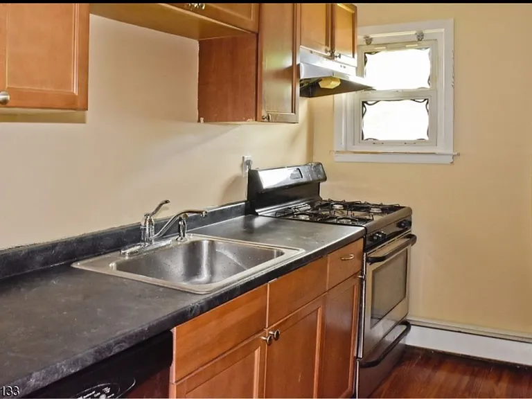 218 Hiawatha Blvd — Photo 8