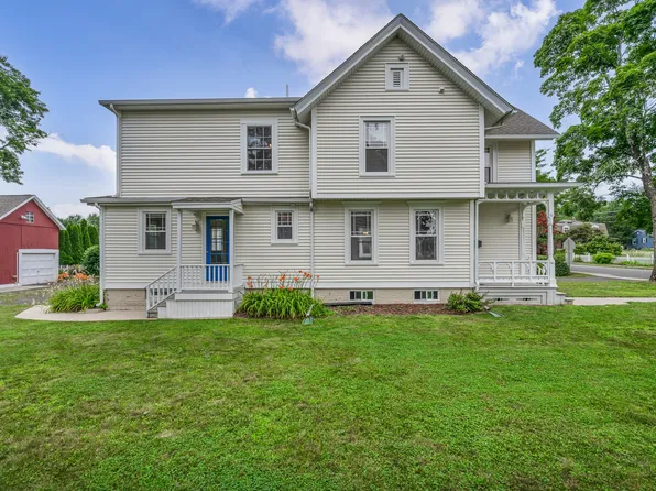 10 Church St #1, Plantsville, CT 06479