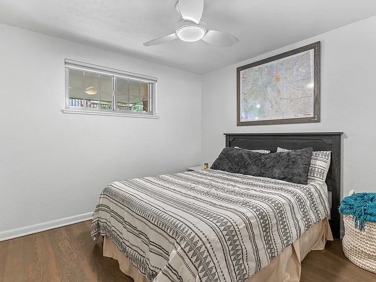 2461 Yates St — Photo 10