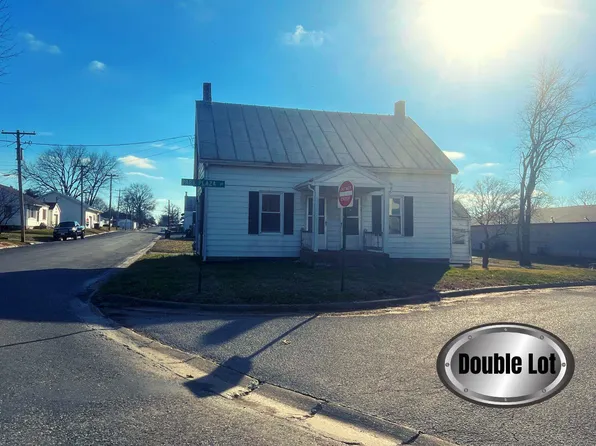 125 Madison St, Red Bud, IL 62278