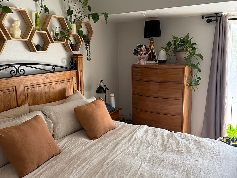 Dresser 1/2
