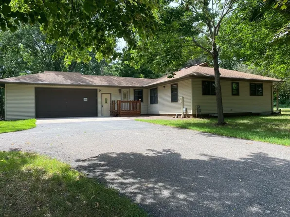 637 Ellen St, Prescott, WI 54021