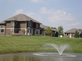 2865 Becker Rd, Maple Plain, MN 55359