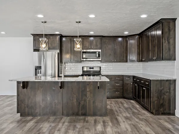 10517 Lincoln Rd, Caldwell, ID 83605