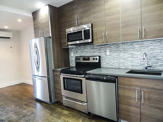 Rented by Lofts and Flats LLC | media 6