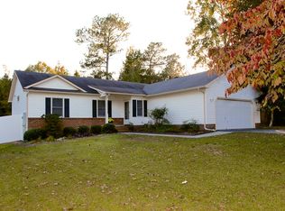 181 Baytree Dr, Jacksonville, NC 28546