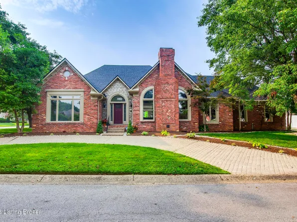 1304 Golden Springs Ct, Louisville, KY 40205