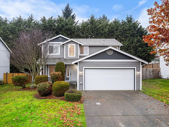 2nd image of 3907 183rd Street Ct E