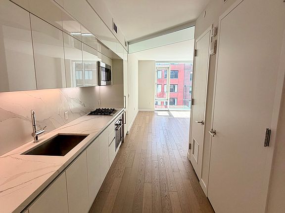 3rd image of 505 W 43rd St #4J