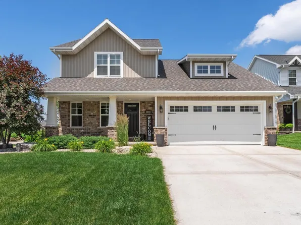 1040 Coronado COURT, Hobart, WI 54155