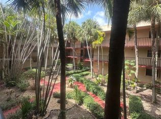 10845 SW 112th Ave APT 204, Miami, FL 33176