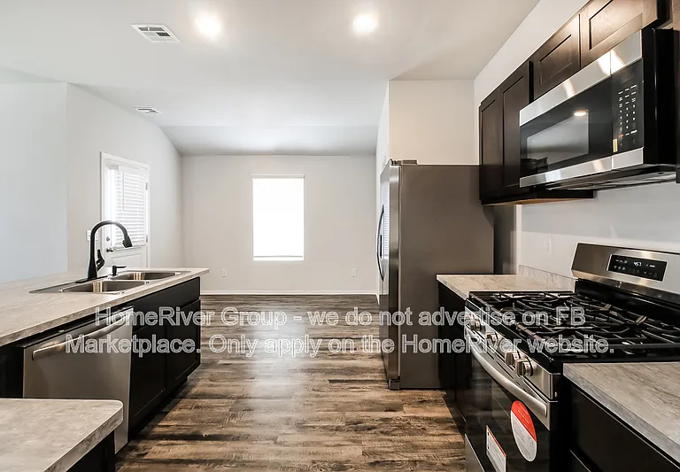 3119 Valley Dr — Photo 6