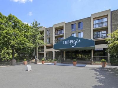 805 N Howard St APT 431, Alexandria, VA, 22304